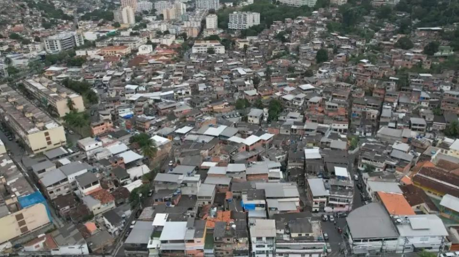 Projeto Vida nova no morro em Niterói 