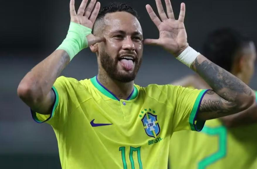 Neymar fatura R$ 30 milhões em 50 minutos após convocação para Copa do Mundo