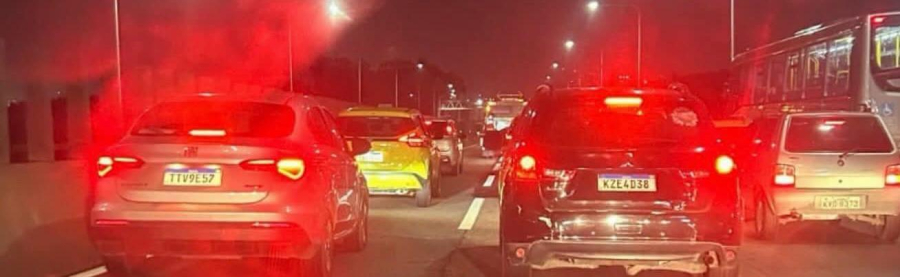  URGENTE | Ponte Rio-Niterói é fechada no sentido Niterói na madrugada desta quinta-feira