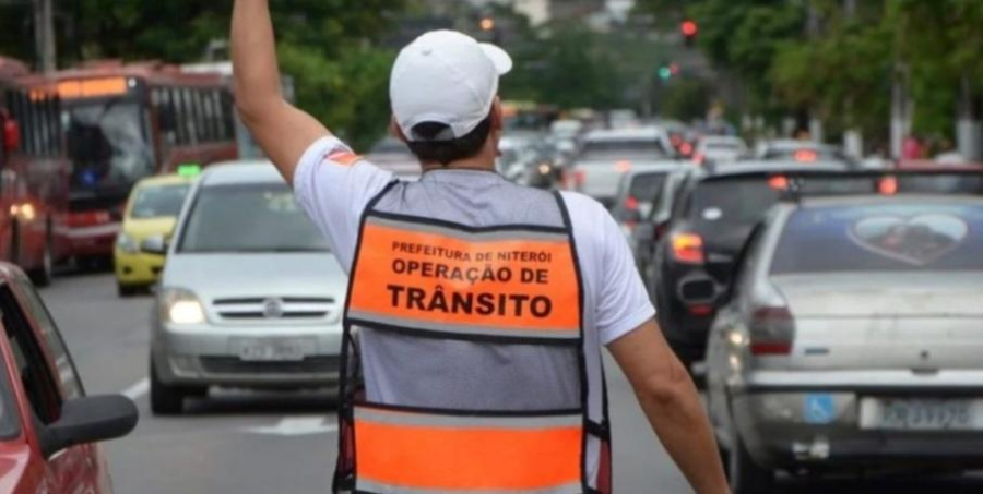 Adeus às multas em papel: fiscalização será feita por meio eletrônico em Niterói