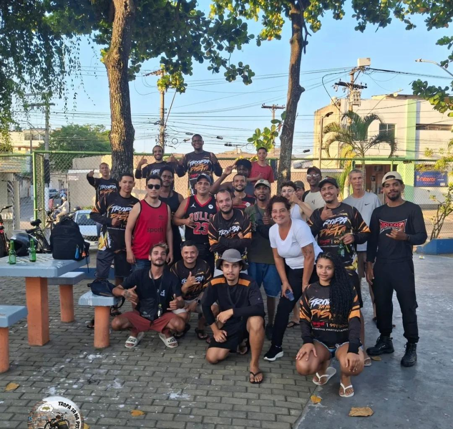 Tropa tá na pista cresce em Niterói entre entregadores 