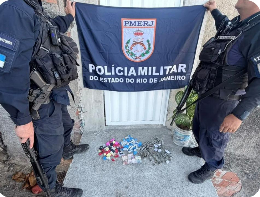 Dupla é presa com drogas no Morro do Mic, em Niterói