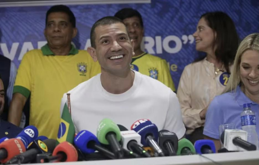 Com 50,88% dos votos válidos após retotalização, Douglas Ruas (PL) é eleito governador do Rio no primeiro turno