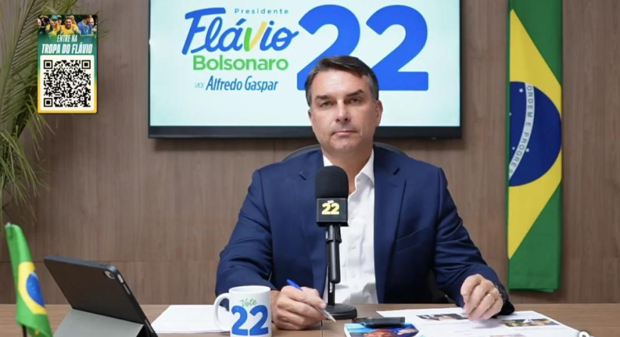 Campanha de Flávio Bolsonaro vai ao ar sem som neste feriado de segunda feira 12